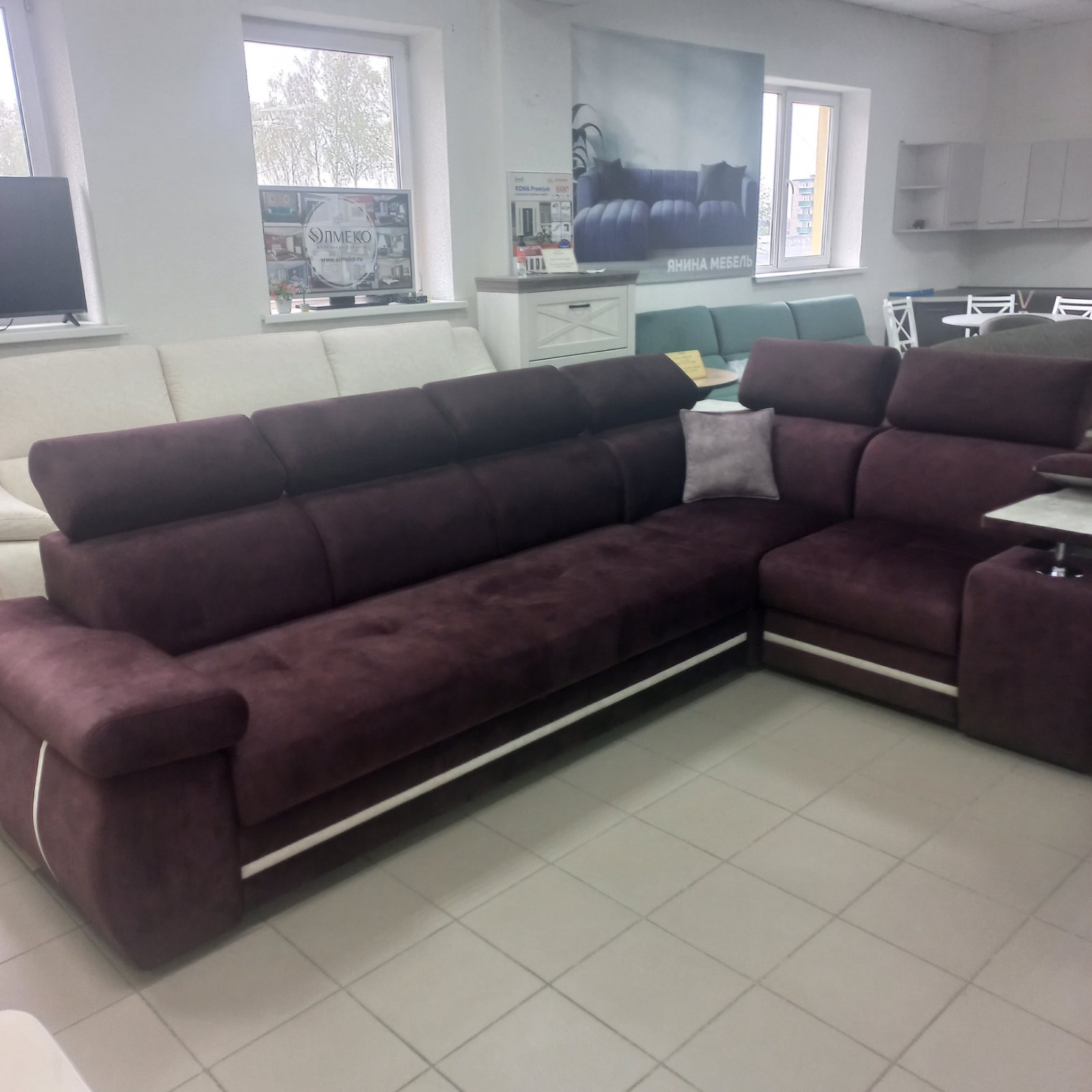 Диваны Айпетри в наличии. Борисов Янина мебель  ул.Гагарина Н 808 Ламбре 07/миссони 10 айвори (лекс),3-193 телескоп ,1 глухая