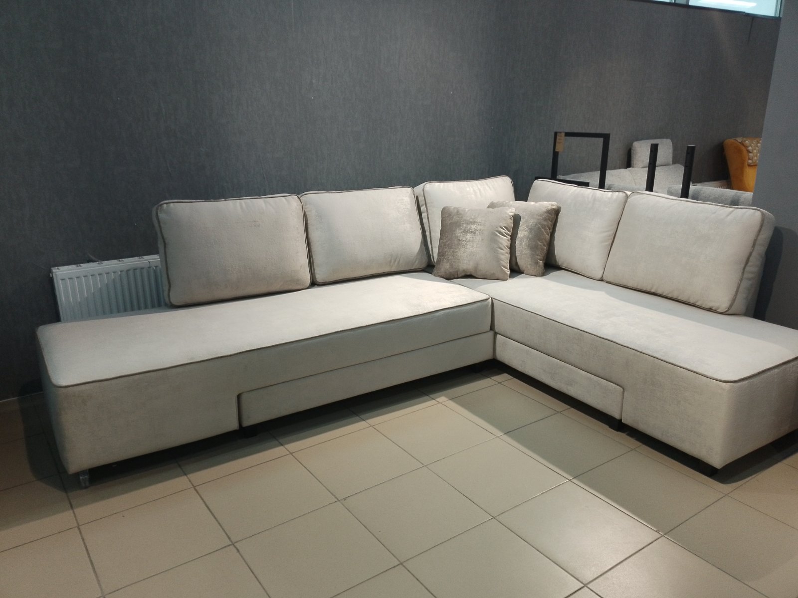 Диваны Оскар комфорт в наличии. г.Минск ТЦ Океан М 4190 Сохо  02/ сохо 30 левый