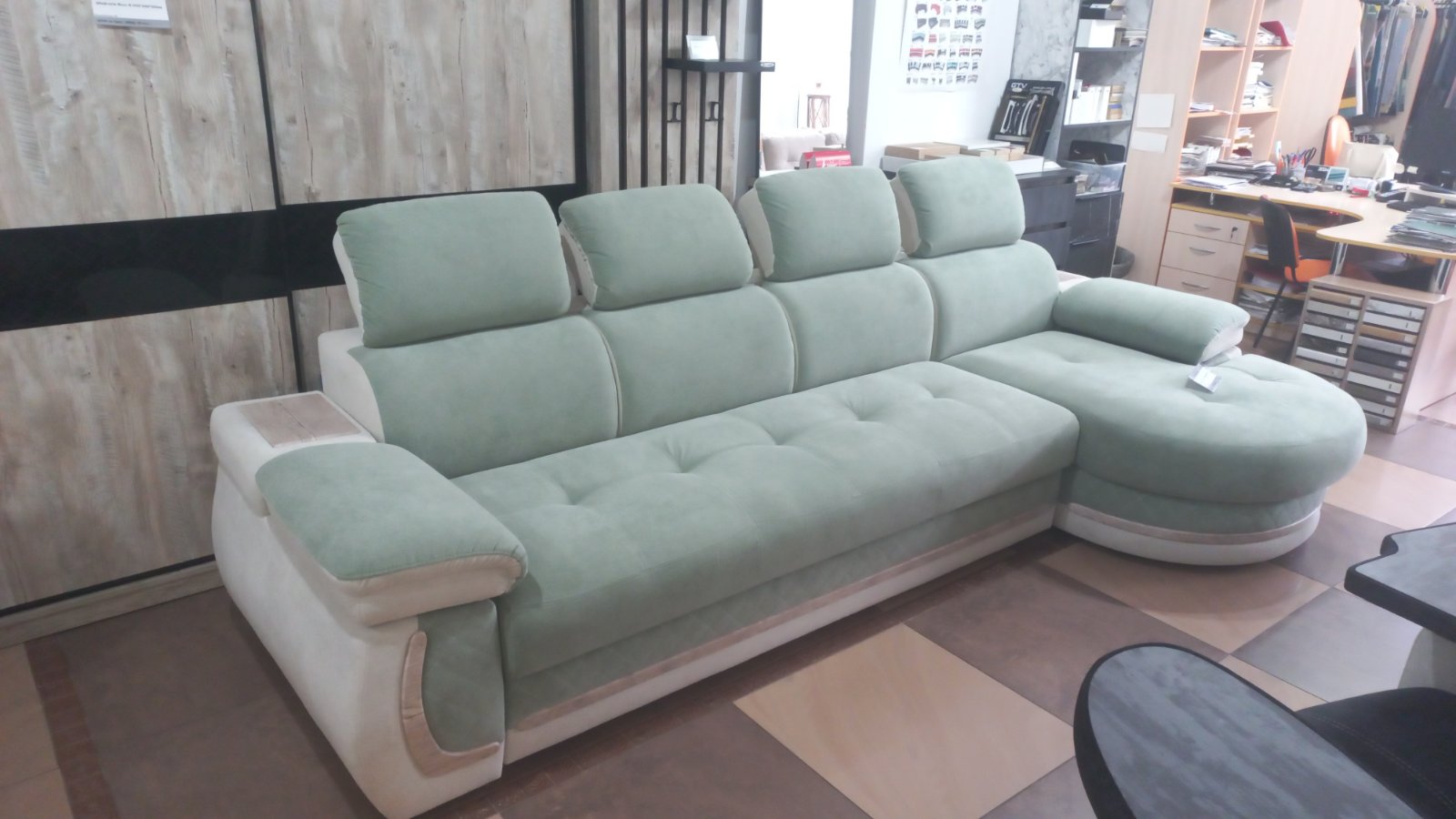 Диваны Айпетри де Люкс в наличии. Мозырь Миол-М  ул.Советская 124  Д1925 Барса 807