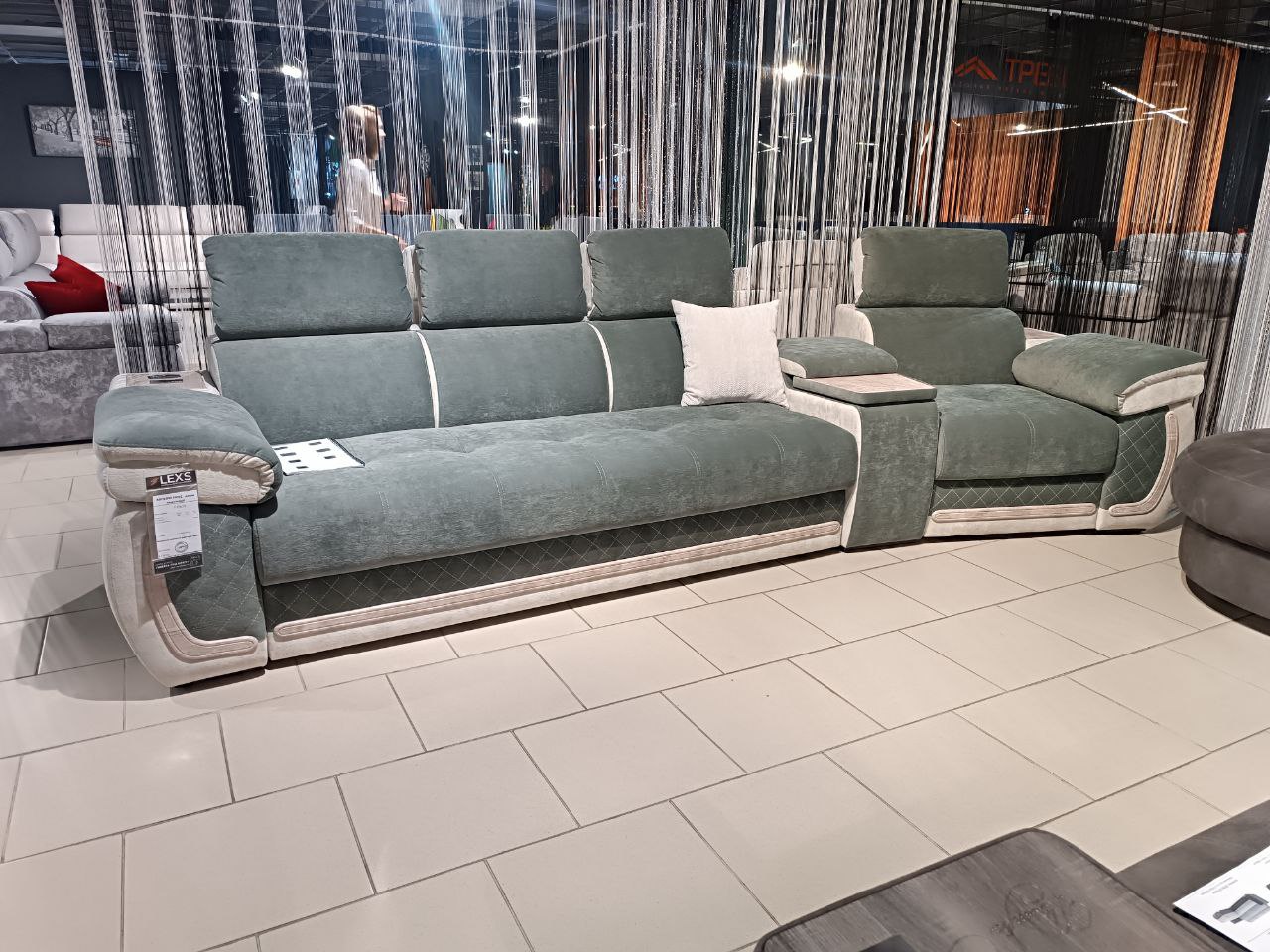 Диваны Айпетри Люкс в наличии. Гомель ТЦ Мебельный квартал Д 3011 Фабрик 10/фабрик 2
