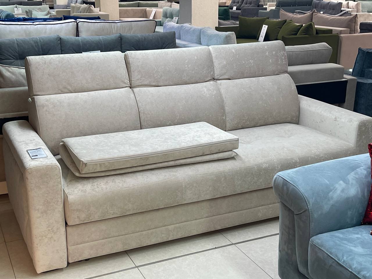 Диваны Браво уют в наличии. г.Минск ТЦ Трюм  Д 3912 Небби 304