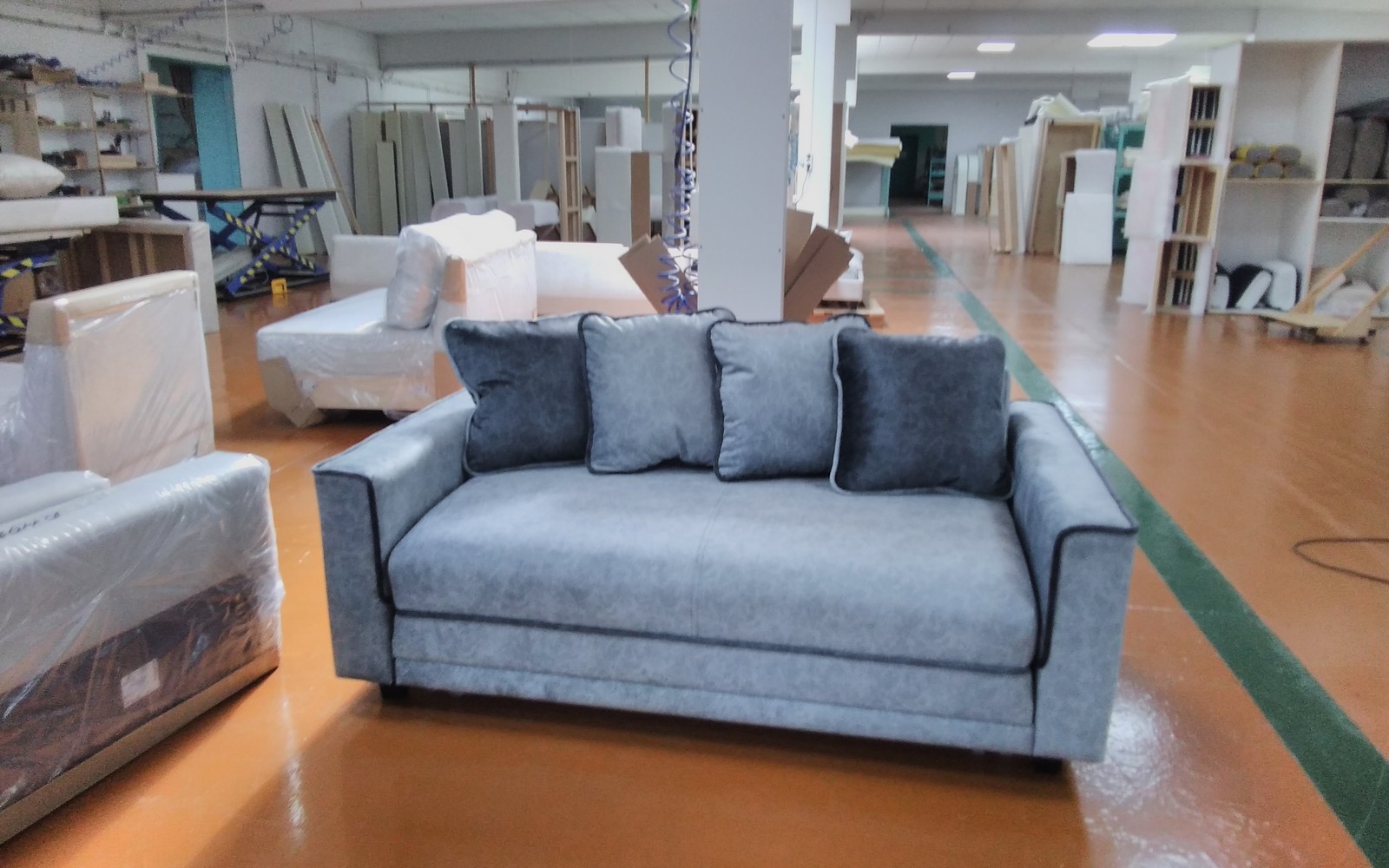 Диваны Оскар люкс в наличии. Склад Д 1520 Каррера лайт грей/каррера дарк грей  2-140 раскладная(распрод)